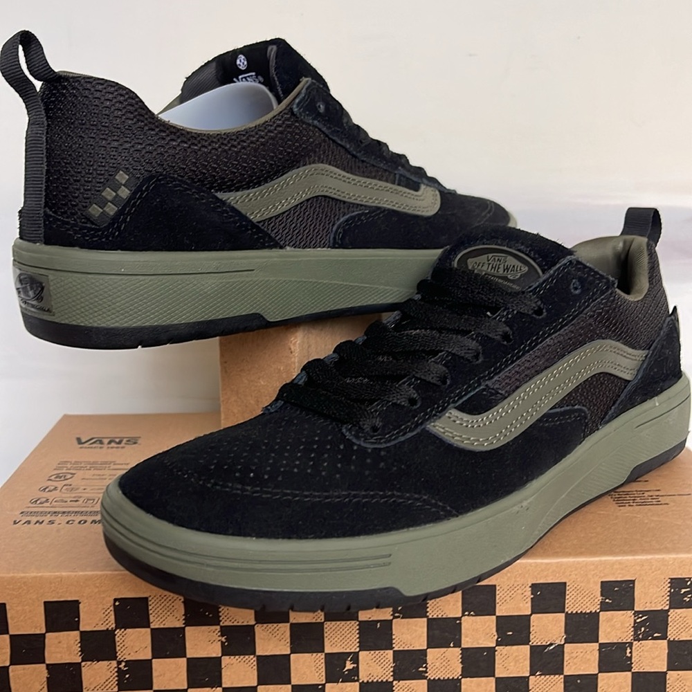 Vans Men’s Zahba
Fatigue/Black
VN0007QQFTB
SNEAKERS